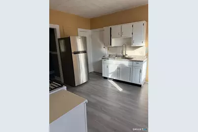 120 Evergreen Avenue, Hartford, CT 06105 - Photo 30