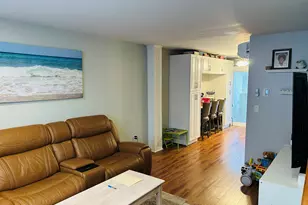 161 Cynthia Ln, Middletown, CT 06457 - Photo 2