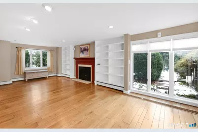 320 Mansfield Avenue, Windham, CT 06226 - Photo 10