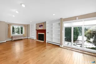 320 Mansfield Ave, Windham, CT 06226 - Photo 10