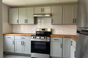 7 Padanaram Rd, Danbury, CT 06811 - Photo 2