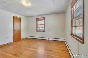 52 Hillside St, Meriden, CT 06451 - Photo 12