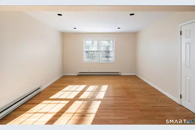 48 Lanell Drive, Stamford, CT 06902 - Photo 4