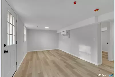 194 Hartford Road #D, Manchester, CT 06040 - Photo 2