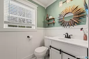 37 Kenmore Ave, Waterbury, CT 06708 - Photo 14