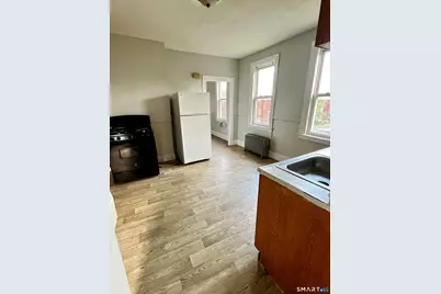 143 Putnam Street #3S, Hartford, CT 06106 - Photo 2