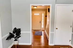 670 Wigwam Ln, Stratford, CT 06614 - Photo 12