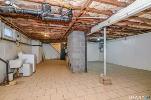 8 1st St Ext, Danbury, CT 06810 - Photo 20