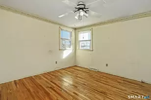 71 Sycaway St, West Haven, CT 06516 - Photo 18