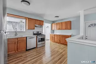 84 Eileen Rd, West Haven, CT 06516 - Photo 10