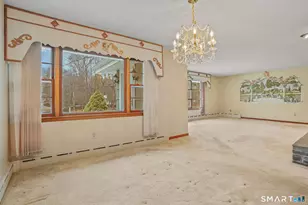 4487 Madison Ave, Trumbull, CT 06611 - Photo 8