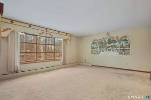 4487 Madison Ave, Trumbull, CT 06611 - Photo 6