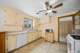 12 Dune Rd, Enfield, CT 06082 - Photo 6