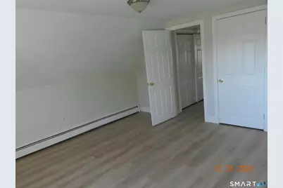 10 Poplar Street, Windsor Locks, CT 06096 - Photo 6