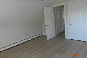 10 Poplar St, Windsor Locks, CT 06096 - Photo 6