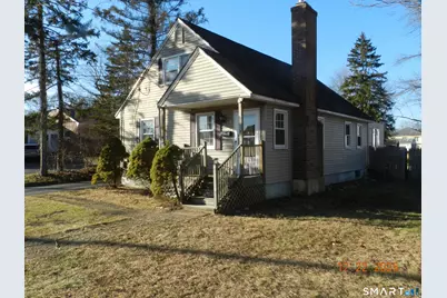 10 Poplar Street, Windsor Locks, CT 06096 - Photo 2