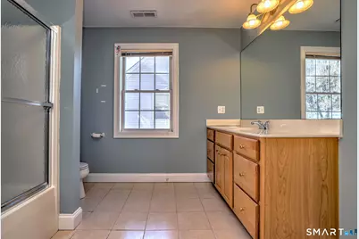 7 Fire Thorn Lane #7, Milford, CT 06461 - Photo 36