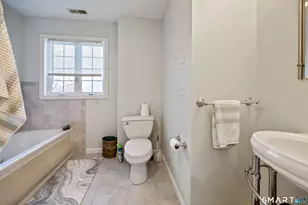 27 Amber Pl, Waterbury, CT 06705 - Photo 24