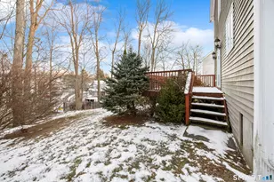 27 Amber Pl, Waterbury, CT 06705 - Photo 30