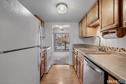 79 Brookwood Drive #APT A, Rocky Hill, CT 06067 - Photo 4