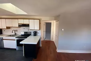 43 Alden St, Hartford, CT 06114 - Photo 8