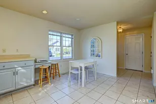 4 Cider Mill Ln, Trumbull, CT 06611 - Photo 4