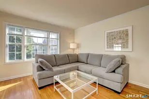 4 Cider Mill Ln, Trumbull, CT 06611 - Photo 10