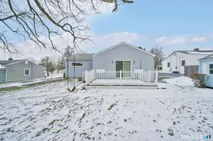 42 Greenwood St, East Hartford, CT 06118 - Photo 6