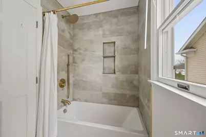 19 Windy Knolls Road #Right Side, Greenwich, CT 06831 - Photo 12