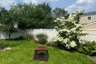 19 Windy Knolls Rd, Greenwich, CT 06831 - Photo 16