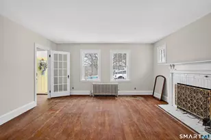 34 Harland Pl, Norwich, CT 06360 - Photo 6