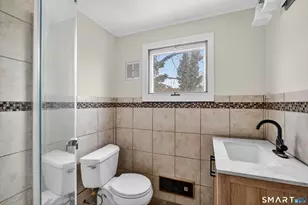 34 Harland Pl, Norwich, CT 06360 - Photo 28