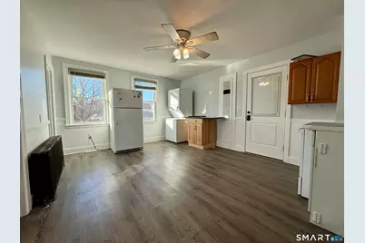 30 Russell Street, Ansonia, CT 06401 - Photo 8