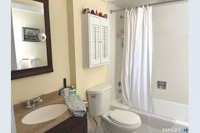 167 Heritage Village #E, Southbury, CT 06488 - Photo 10