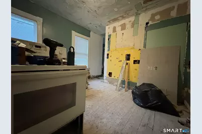 472 Edgewood Street, Hartford, CT 06112 - Photo 10