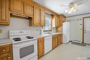 36 Longview Terrace, Naugatuck, CT 06770 - Photo 10