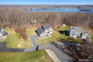 41 Sunrise Ln, East Hampton, CT 06424 - Photo 2