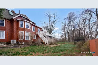 11 Winthrop Road #B, West Hartford, CT 06110 - Photo 20