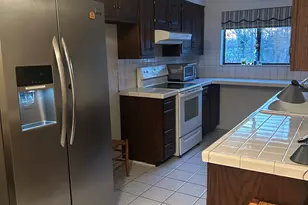 33 Harbour Village, Branford, CT 06405 - Photo 10