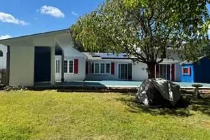 24 Bel-Aire Cir, Windsor Locks, CT 06096 - Photo 10