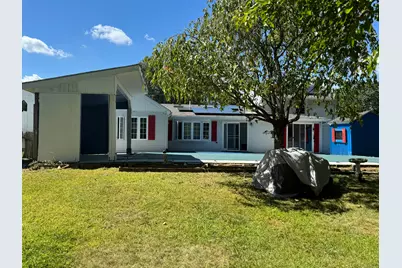 24 Bel Aire Circle, Windsor Locks, CT 06096 - Photo 6
