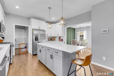 40 Wiegert Way, Bristol, CT 06010 - Photo 12