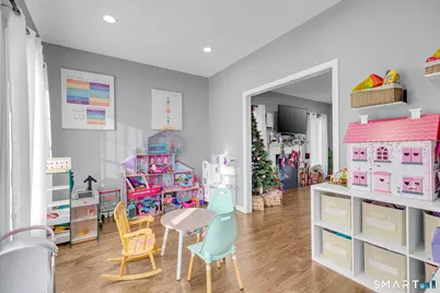 40 Wiegert Way, Bristol, CT 06010 - Photo 18