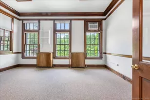 31 N Main St, Essex, CT 06426 - Photo 16