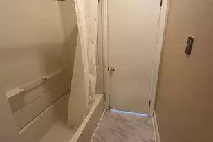 52 Oak St, Waterbury, CT 06704 - Photo 24