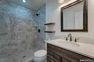 675 Townsend Ave, New Haven, CT 06512 - Photo 10