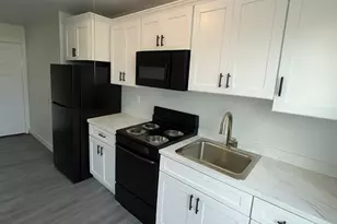 355 Greenwich Ave, Greenwich, CT 06830 - Photo 2