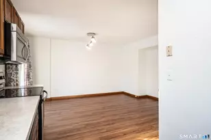 449 S Main St, Manchester, CT 06040 - Photo 16