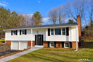 148 Hyde Rd, West Hartford, CT 06117 - Photo 2