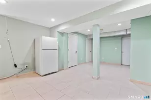 35 Rosemount Ave, Waterbury, CT 06708 - Photo 24